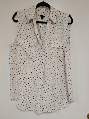 Ann Taylor White Sleeveless Camp Shirt  Floral-Print